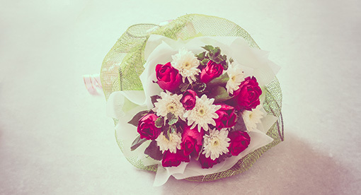 flower and cakes